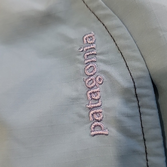 EUC Patagonia board shorts - Picture 3 of 7